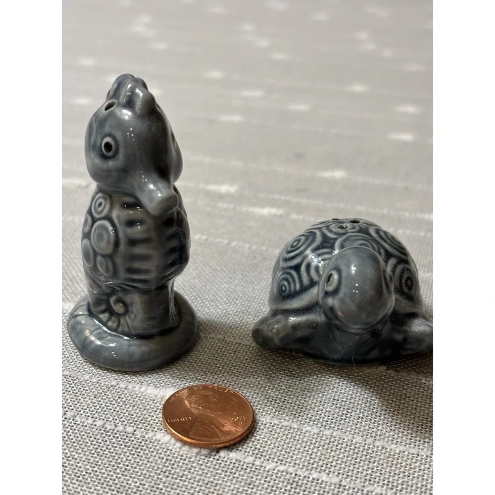 Salt & Pepper Shakers, Seahorse & Turtle, Beach Coastal Never Filled